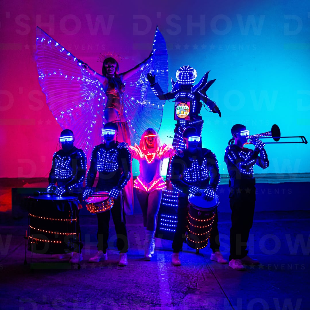 Ensemble Batucada LED en escena con percusión iluminada